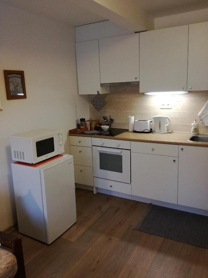 Maly Utulny Byt V Lipkach Hradec Králové Extérieur photo